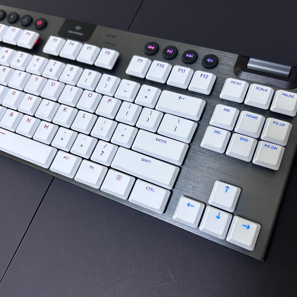 Logitech G915/G913/TKL87用RGBゲー - Logitech Tablet Accessories のレビューと価格